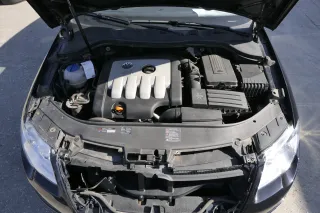 VW Passat 3C Steuergerät 2,0l 103kw 140PS 103PS BKP Motor 03G906018CD - Bild 1