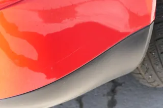 VW Golf 4 Limousine Stoßstange hinten Heckstoßstange Stoßfänger rot LP3G - Bild 9