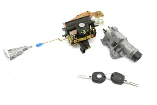 Skoda Octavia 1U Schloßsystem Türschloß 2x Funk Schlüssel Schloß Zündschloß Tür - Bild 1