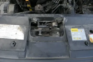 A3 8L Motorhaube Motorhaubenschloß Schloß Klappenschloß vorn 8L0823509G - Bild 1