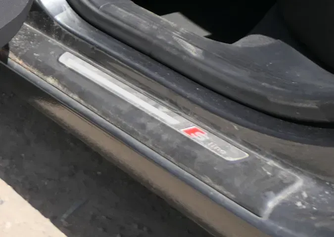 Audi A6 4F Einstiegsleisten rechts+ links vorne hinten S-line - Bild 1