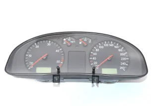 VW Passat 3B Tacho Tachometer Kombiinstrument 327.000km 3B0920800A TDI - Bild 1