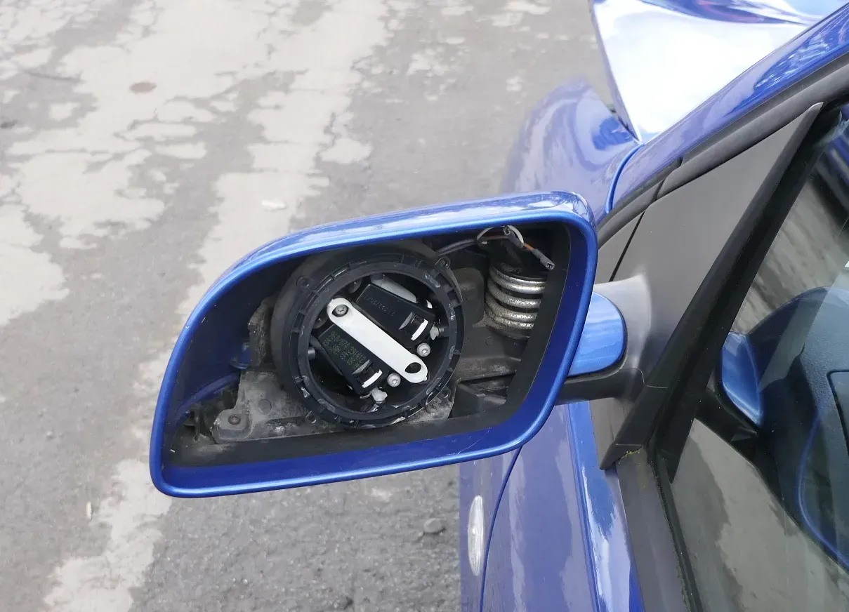 VW Polo 9N 9N3 elektrischer Spiegel Außenspiegel links vorne blau LA5M + Glas - Bild 1