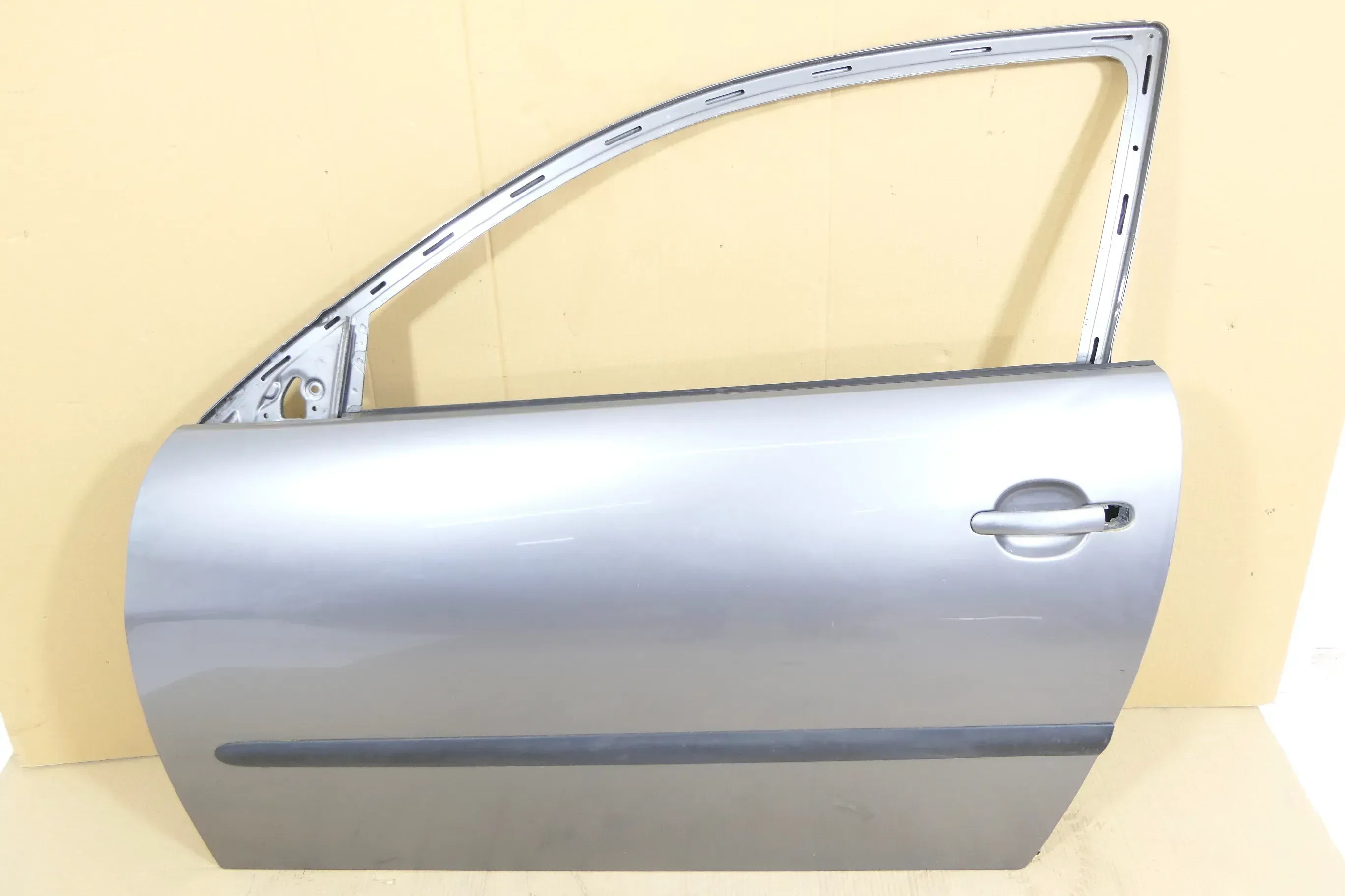 Seat Ibiza 6L Tür Fahrertür 2/3-Türer vorne links silber grau LS7U ohne Anbautei - Bild 1