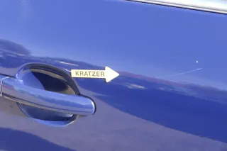 VW Passat 3B 3BG Kombi Limo Tür vorne rechts Beifahrertür blau LA5E ohneAnbaute - Bild 3