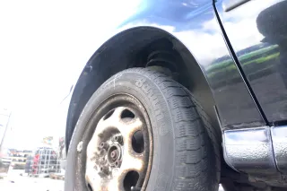 VW Polo 6N2 Kotflügel vorne links schwarz LC9Z (bis unterm Schweller) - Bild 5