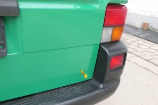 VW T4 Transporter Heckklappe Klappe hinten Kofferraumklappe grün Polizei Scheibe - Bild 12