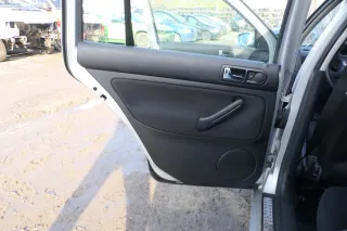 1x VW Golf 4 1J Kombi Türverkleidung Verkleidung Tür hinten links schwarz f - Bild 1