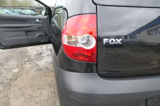 VW Fox 5Z Stoßstange hinten Stoßfänger schwarz matt u - Bild 2
