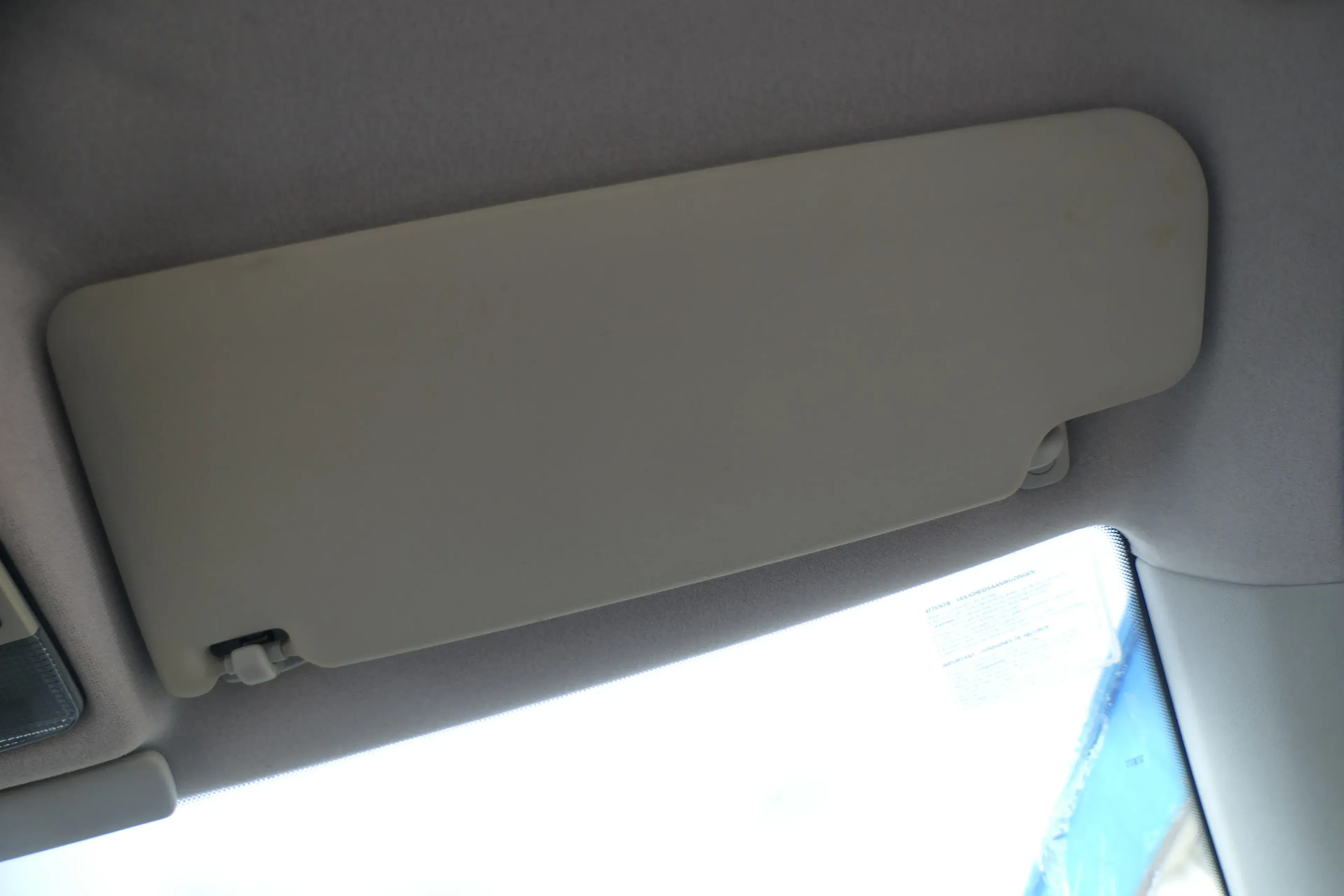 Skoda Fabia 6Y Sonnenblenden Sonnenblende grau rechts vorne 6Y1857552Q X14 - Bild 1