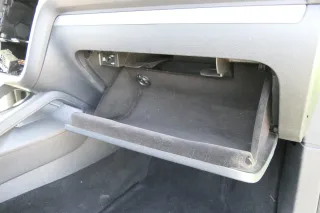 VW Scirocco 3 Handschuhfach schwarz Handschuhfachdeckel Deckel Klappe schwarz - Bild 2