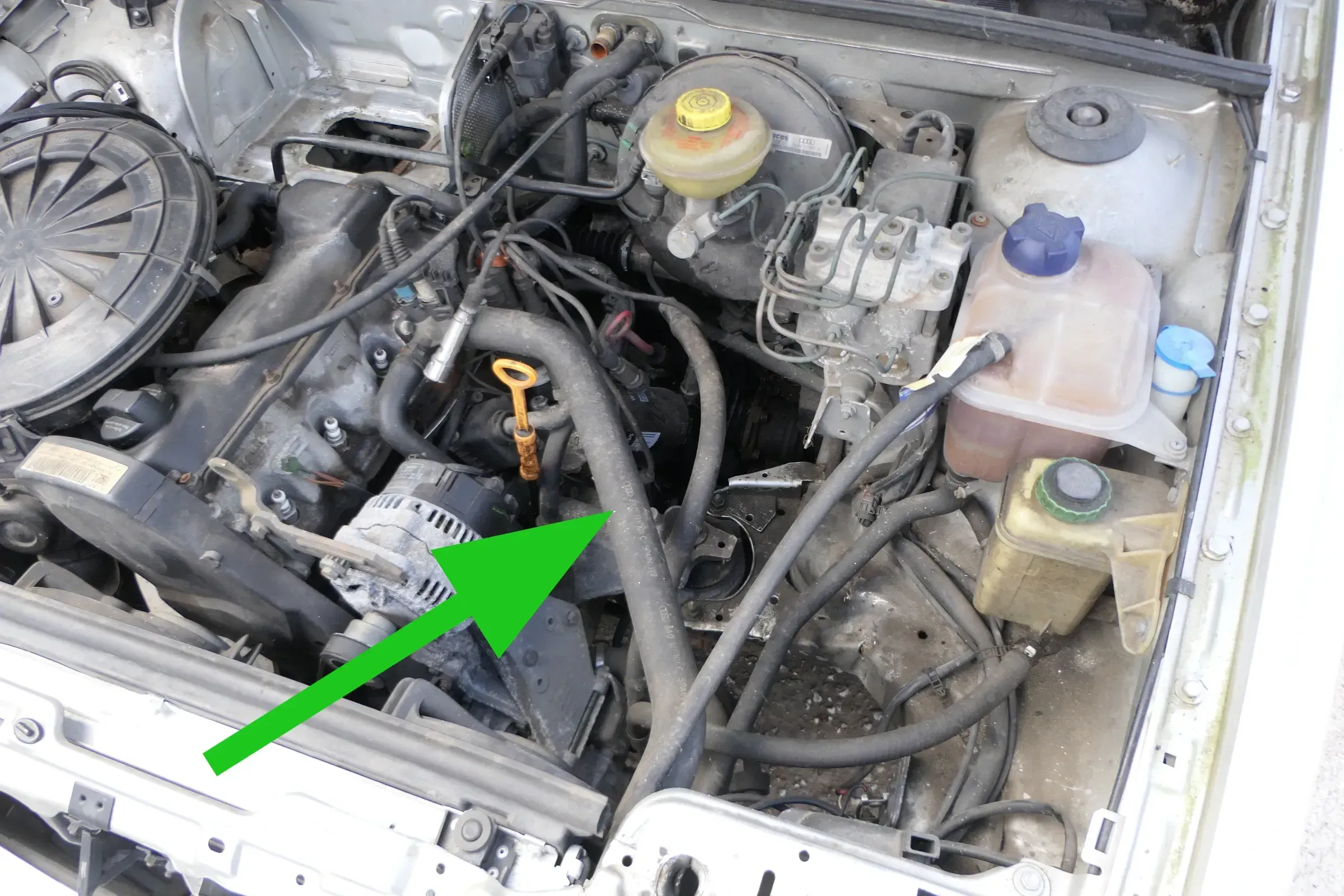Audi 80 Kühlrohr Rohr Leitung 8A0121101C Wasserschlauch Kühlwasserschlauch ABT - Bild 1