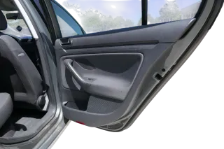 1x Golf 5 Limousine Türverkleidung Verkleidung Tür hinten rechts 4/5-Türer - Bild 3