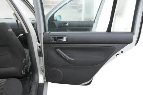 1x VW Golf 4 1J Kombi Türverkleidung Verkleidung Tür hinten rechts schwarz f