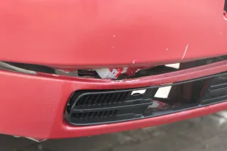 VW Polo 6N Stoßstange vorne 2-geteilte Frontstoßstange rot braun LC3M Stoßfänger - Bild 8