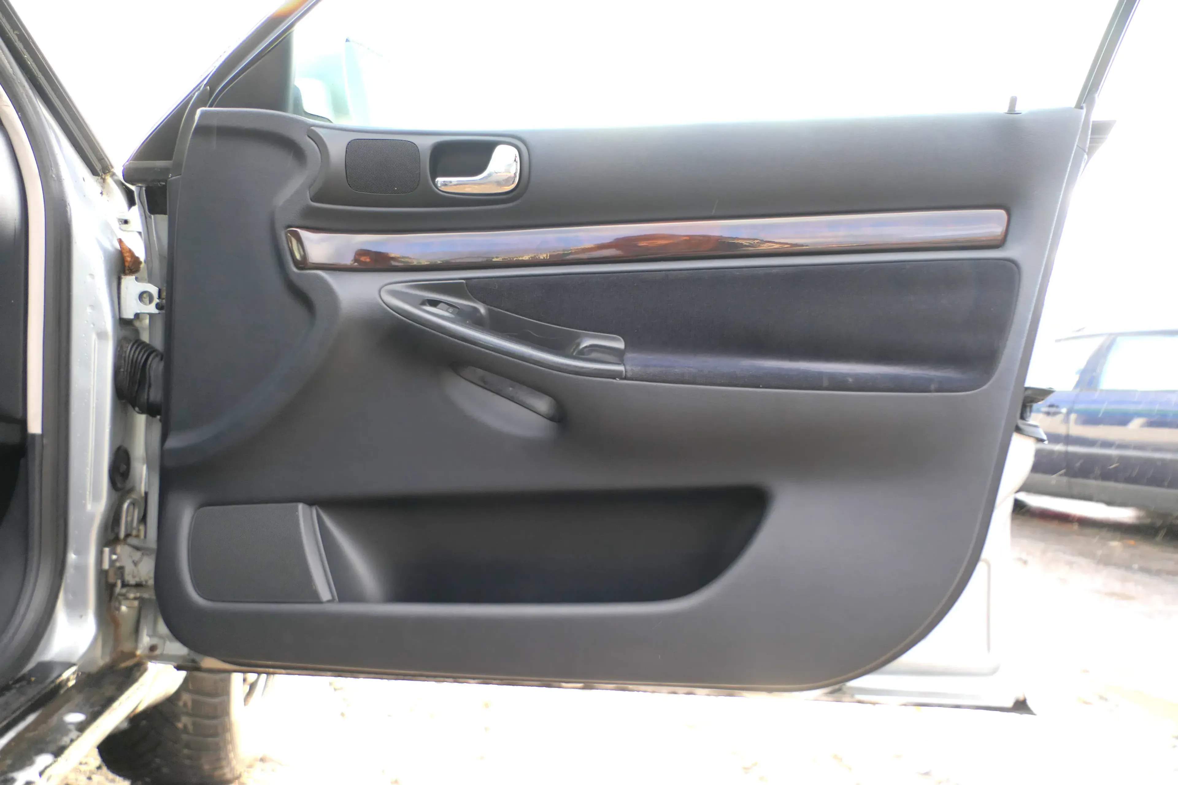 1x Audi A4 B5 Türverkleidung Verkleidung Tür vorne rechts - Bild 1
