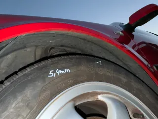 VW Golf 4 1J Kotflügel vorne links rot LY3D - kleine Hageldellen - Bild 8