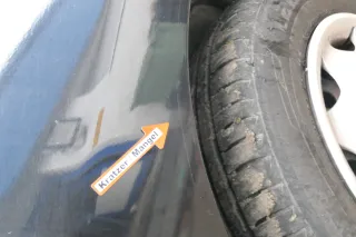 Seat Ibiza 6K Vario Kotflügel vorne rechts schwarz LA9Y Facelift 1999-2002 - Bild 4