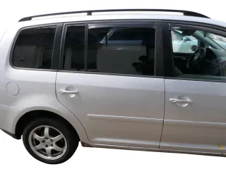 VW Touran 1T 1T3 Tür hinten rechts silber LA7W - ohne Anbauteile - Bild 1