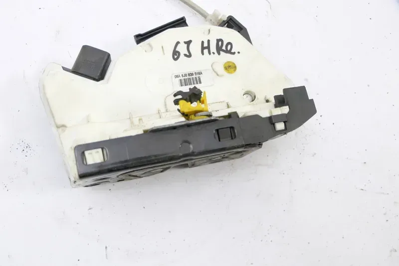 VW Tiguan 5N Ibiza 6J Stellmotor Tür Türschloß mit ZV hinten rechts 6J0839016A - Bild 1