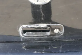 VW Lupo 6X Heckklappe Klappe Kofferraumklappe Scheibe schwarz L041 ohne Anbautei - Bild 5