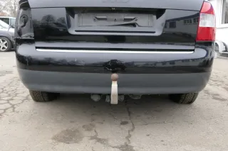 Audi A4 8E B6 Kombi Avant Stoßstange hinten mit Spoiler schwarz LY9B brilliant - Bild 1