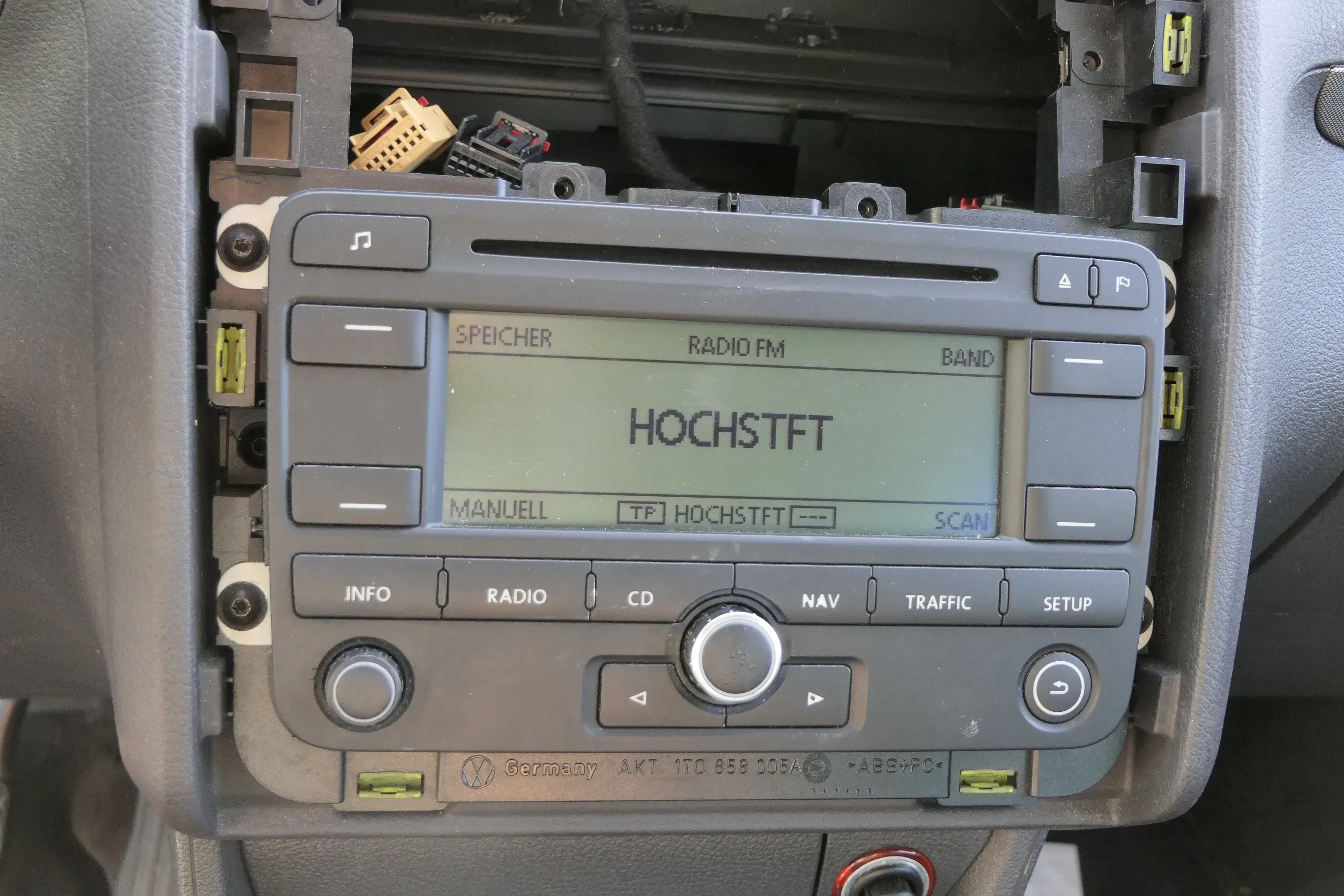 VW Passat 3C Golf 5 Navi Navigationssystem BNO 881 1K0035191C RNS 300 mitCode - Bild 1