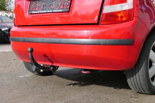 Skoda Fabia 6Y Schrägheck Stoßstange hinten Heckstoßstange rot LF3K - Bild 3