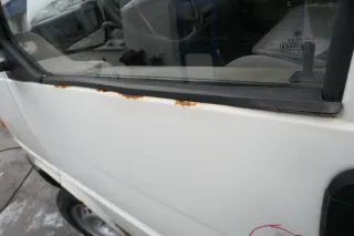 VW T4 Tür vorne links Fahrertür Caravelle Multiavan weiß R902 -ohne Anbaute - Bild 3
