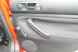 1x VW Golf 4 1J Limousine Türverkleidung Verkleidung Tür hinten rechts schwarz - Bild 2