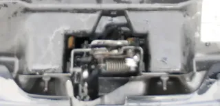 VW Beetle 9C Motorhaube Motorhaubenschloß Schloß Klappenschloß vorn - Bild 1