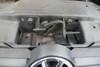 VW Lupo Arosa Motorhaube Motorhaubenschloß Schloß Klappenschloß vorn - Bild 1