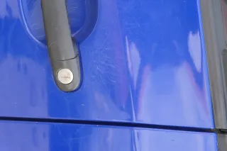 Fabia 5J Kombi + Limo Tür vorne links Fahrertür - blau LF5K -ohne Anbauteile - Bild 11