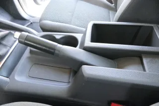 VW Amarok 2H Mitteltunnel hinten Verkleidung um Handbremse anthrazit - Bild 1