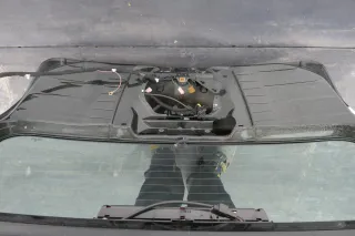 VW Fox 5Z Heckklappe Kofferraumklappe Klappe hinten mit Scheibe schwarz L041 - Bild 2