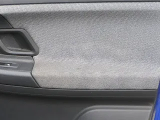 1x Skoda Fabia 5J Türverkleidung Verkleidung Tür vorne rechts - Bild 4