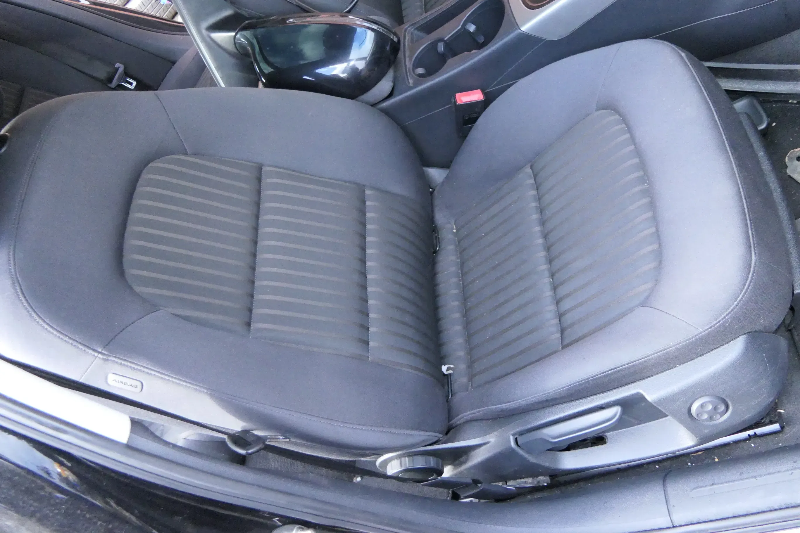 Audi A4 B8 8K Sitz Beifahrersitz vorne rechts soul schwarz mit Sitzheizung - Bild 1