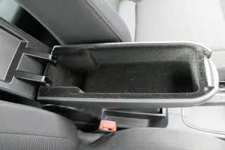 VW Polo 6R 6C Mittelarmlehne Armlehne Fach original komplett schwarz nachrüsten - Bild 2