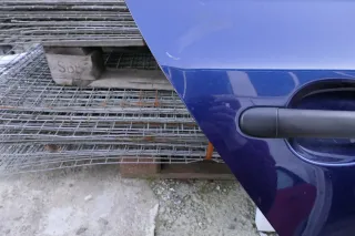 VW Golf 5 V 1K Tür Türrahmen hinten rechts 4/5-Türer blau LD5Q + Scheibe - Bild 2
