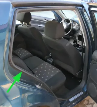 Golf 4 Limousine Türdichtung Dichtung Tür hinten rechts Türgummi - Bild 1