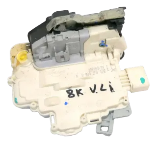 Audi A3 8V A4 8K Q7 Stellmotor Tür Türschloß mit ZV vorne links 8J1837015A - Bild 1