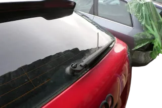 Audi A3 8P 4/5-Türer Heckklappe Klappe hinten rot LY3J Spoiler Scheibe - Bild 11