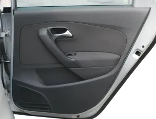 VW Polo 6R 1x Türverkleidung Verkleidung Tür 4/5-Türer hinten rechts schwarz - Bild 1