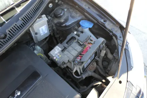 Skoda Fabia 5J Rohr Unterdruckrohr Bremse Rückschlagventil Ventil 6Q1612041CP
