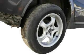 VW Passat 3BG Alufelgen Winterreifen Reifen 205/60 R15 91H KBA 43885 # 7mm - Bild 5
