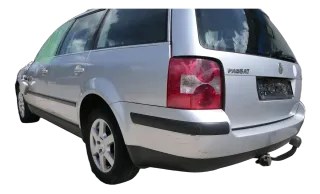 VW Passat 3BG Kombi Variant Stoßstange hinten Heckstoßstange silber LA7W - Bild 10
