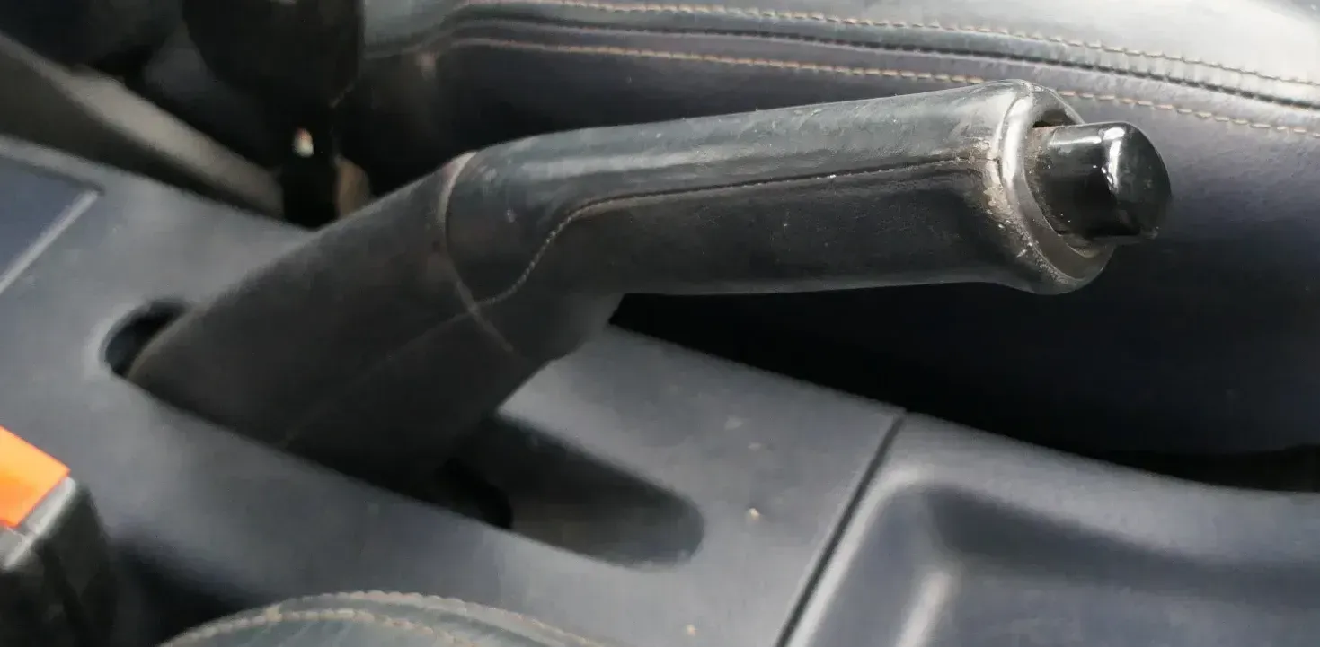 VW Golf 3 / 4 Cabrio 1E Handbremse Feststellbremse Leder blau - Bild 1