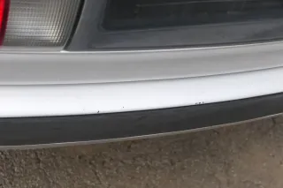 Audi 80 8C Limousine Stoßstange hinten Spoiler grau LY7T Heckstoßstange - Bild 5