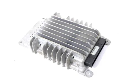A4 8H Cabrio 8E B6 Verstärker Sound Amplifier Basic Soundsystem Bose 8H0035223C