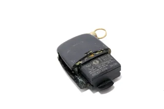 Audi A4 B4 A8 Schlüssel Funkschlüssel Funk Sendeeinheit 4D0837231A - Bild 3